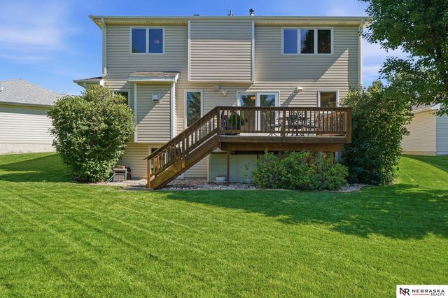 7835 S 34th Street Circle, Lincoln, NE 68516