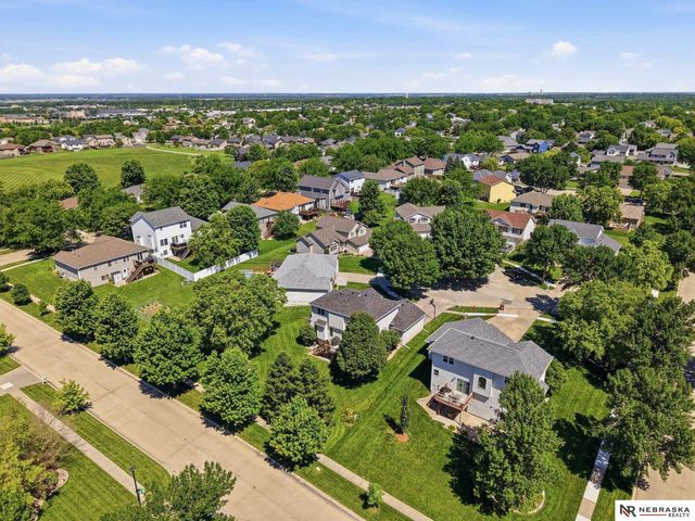 7835 S 34th Street Circle, Lincoln, NE 68516