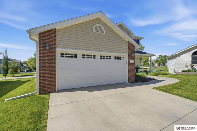 7835 S 34th Street Circle, Lincoln, NE 68516
