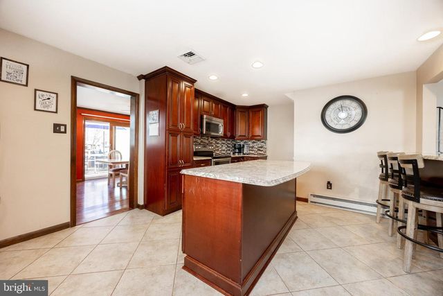 668 S 5TH AVE, Royersford, PA 19468
