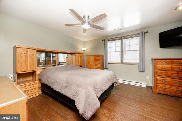 668 S 5TH AVE, Royersford, PA 19468