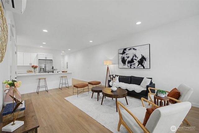 4755 Court R, Tacoma, WA 98404