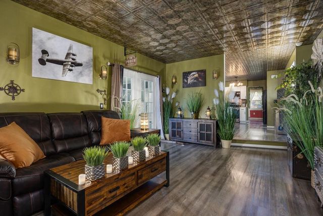 6668 W Wood Ridge Drive, Janesville, WI 53548