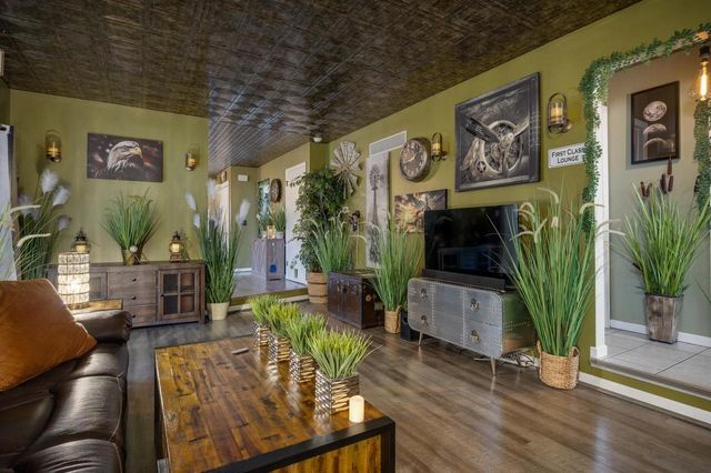 6668 W Wood Ridge Drive, Janesville, WI 53548