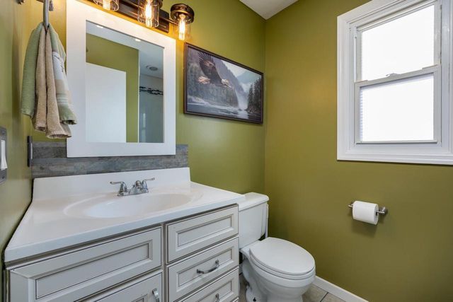 6668 W Wood Ridge Drive, Janesville, WI 53548