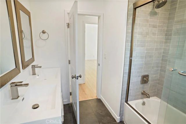 13900 Cantlay Street, Van Nuys, CA 91405