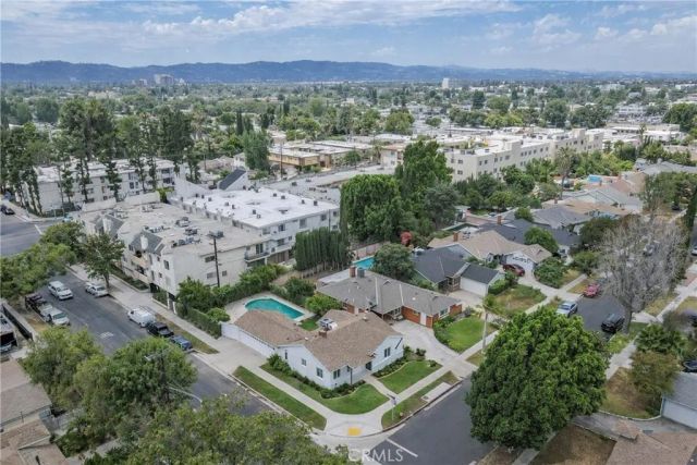 13900 Cantlay Street, Van Nuys, CA 91405