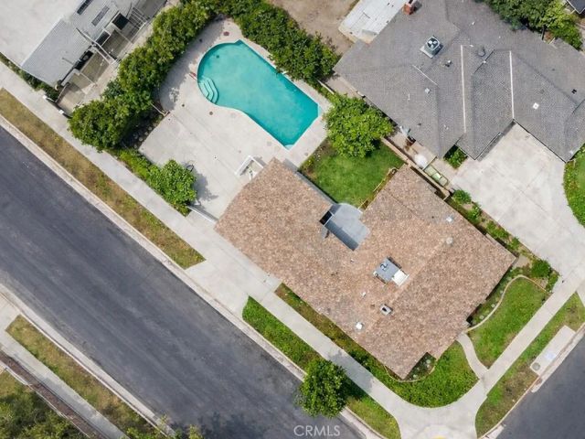 13900 Cantlay Street, Van Nuys, CA 91405