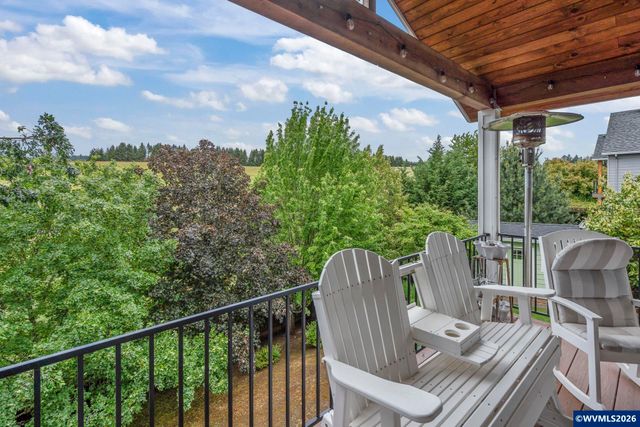 447 NW Mt Mazama St, Mcminnville, OR 97128