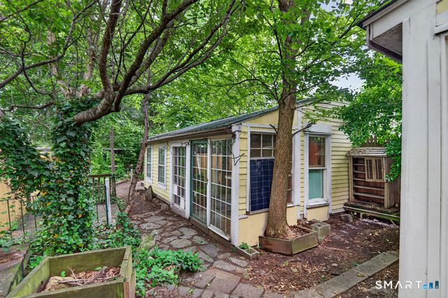 134 Greenwich Avenue, New Haven, CT 06519