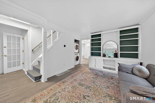 134 Greenwich Avenue, New Haven, CT 06519
