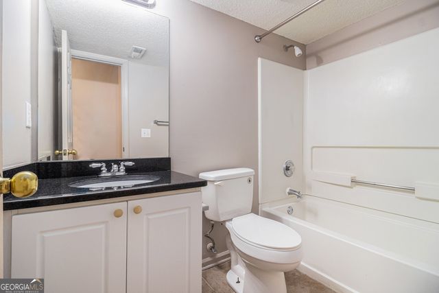 11 Masters Way, Newnan, GA 30265