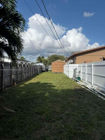 3270 NW 132nd Ter, Opa-locka, FL 33054