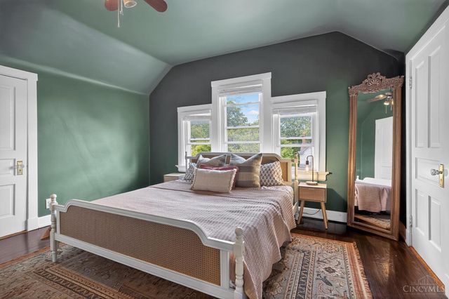 2868 Dirheim Avenue, Cincinnati, OH 45211