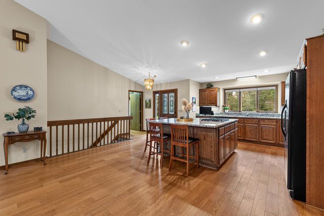 210 Riveredge COURT, Thiensville, WI 53092