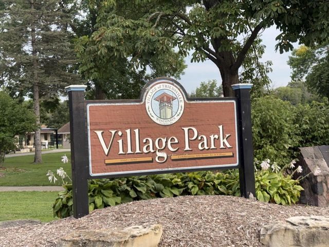 210 Riveredge COURT, Thiensville, WI 53092