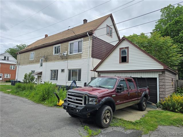 1330 Electric Avenue, Lackawanna, NY 14218