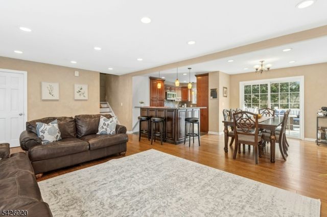 14 Brookdale Rd, Cranford Twp., NJ 07016