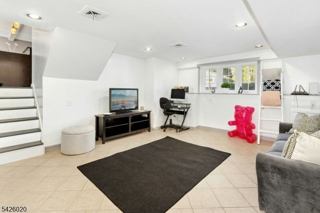 14 Brookdale Rd, Cranford Twp., NJ 07016