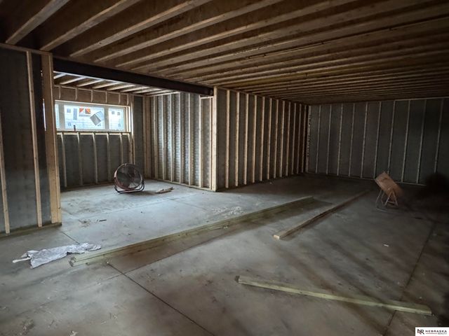 11602 Slayton Street, Papillion, NE 68046