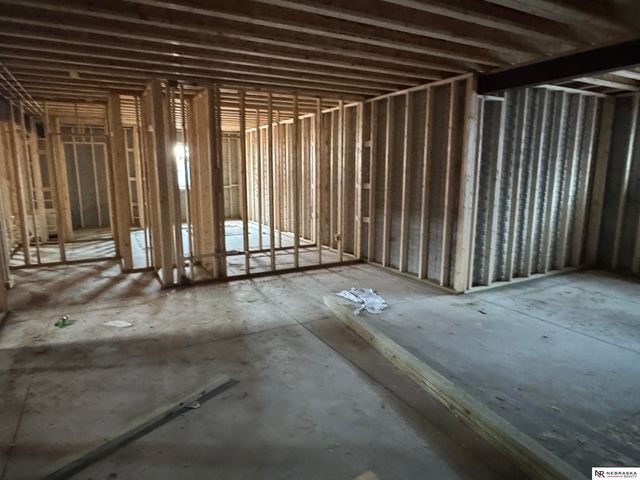 11602 Slayton Street, Papillion, NE 68046