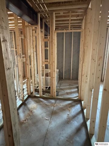 11602 Slayton Street, Papillion, NE 68046