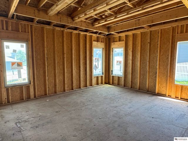 11602 Slayton Street, Papillion, NE 68046