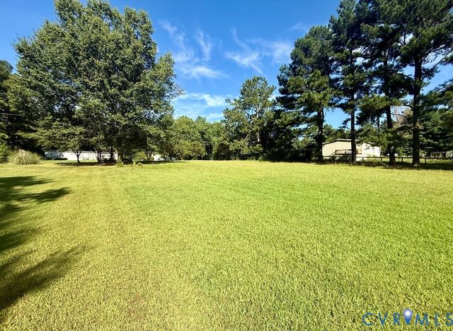 585 Southern Dr, Keysville, VA 23947