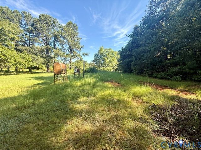 585 Southern Dr, Keysville, VA 23947