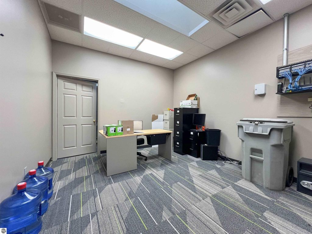 Image 18 of property listing at 1337 N Mitchell Street, Cadillac, MI 49601