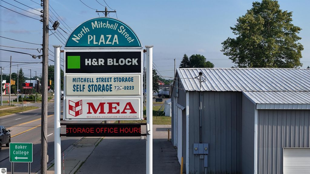 Image 45 of property listing at 1337 N Mitchell Street, Cadillac, MI 49601