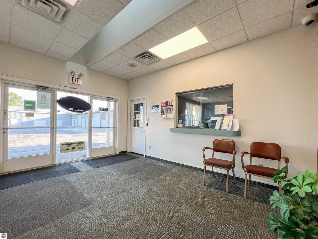 Image 9 of property listing at 1337 N Mitchell Street, Cadillac, MI 49601