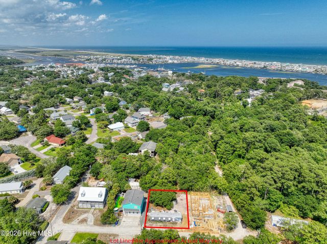 104 Moorefield Drive, Carolina Beach, NC 28428