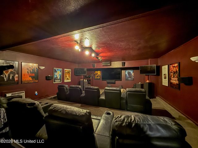 200 Stonington Drive, Brandon, MS 39047