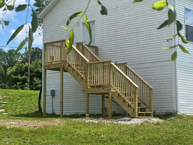 7859 Moore Road, Gosport, IN 47433