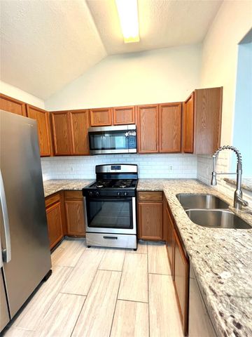 4414 Kulkarni Street, Houston, TX 77045