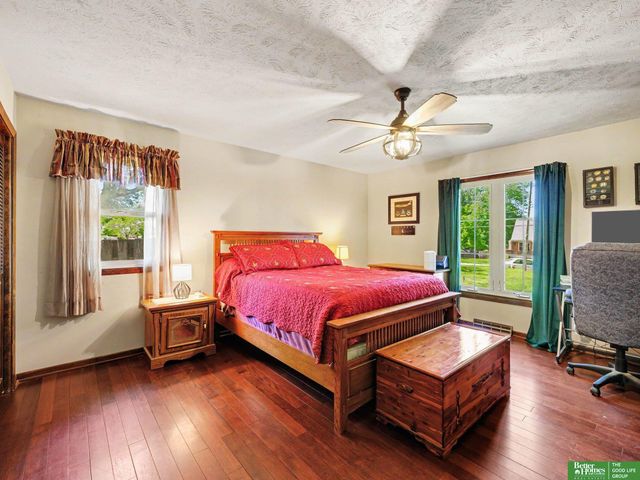 515 Bellevue Boulevard N, Bellevue, NE 68005