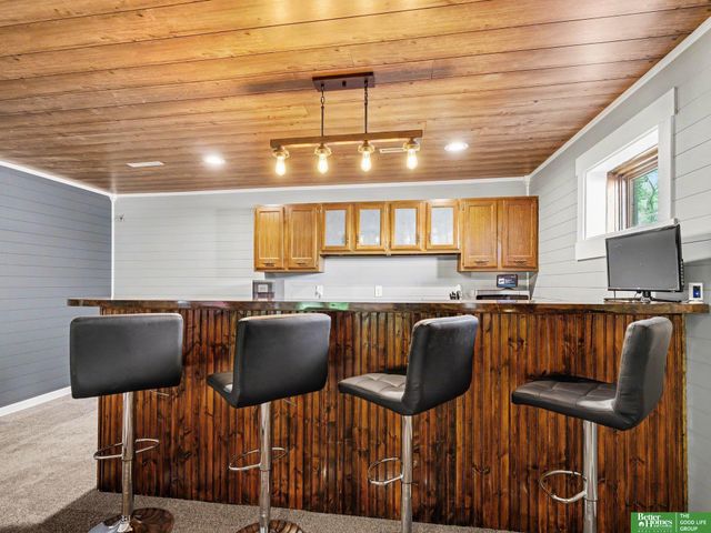 515 Bellevue Boulevard N, Bellevue, NE 68005