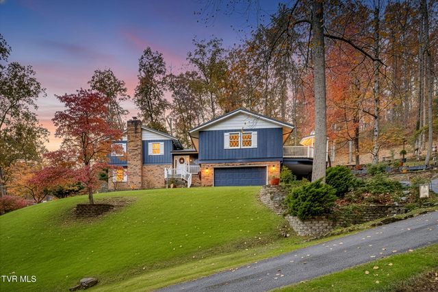8651 Curtiss Hill Road, Pound, VA 24279
