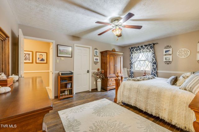 8651 Curtiss Hill Road, Pound, VA 24279