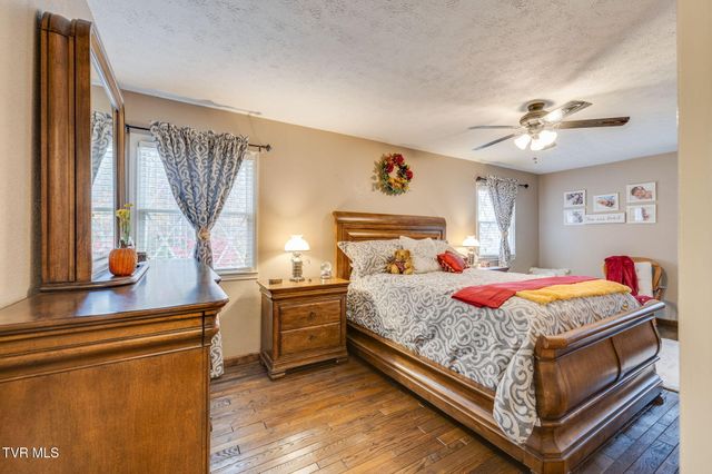 8651 Curtiss Hill Road, Pound, VA 24279