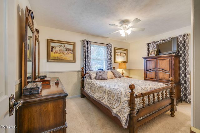 8651 Curtiss Hill Road, Pound, VA 24279
