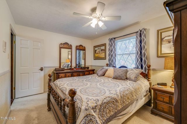 8651 Curtiss Hill Road, Pound, VA 24279