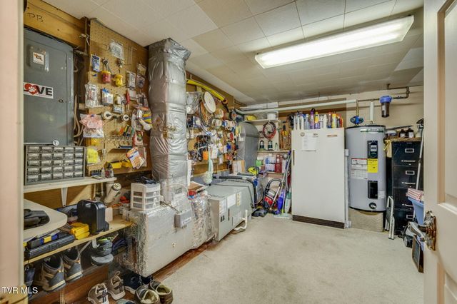 8651 Curtiss Hill Road, Pound, VA 24279
