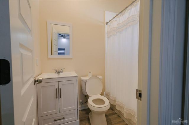 2006 Lake Front Drive, Mission, TX 78572