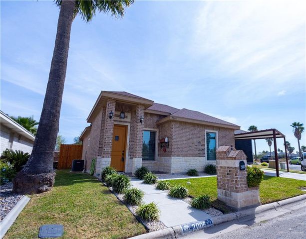 2006 Lake Front Drive, Mission, TX 78572