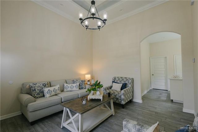 2006 Lake Front Drive, Mission, TX 78572