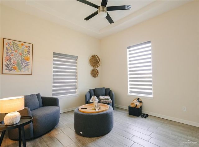 2006 Lake Front Drive, Mission, TX 78572