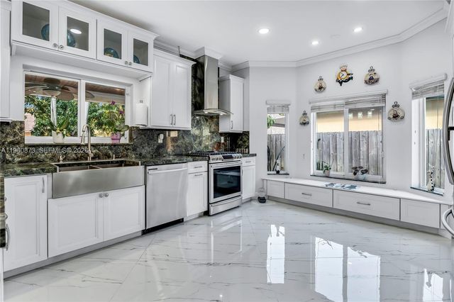 2680 SW 142nd Avenue, Miami, FL 33175