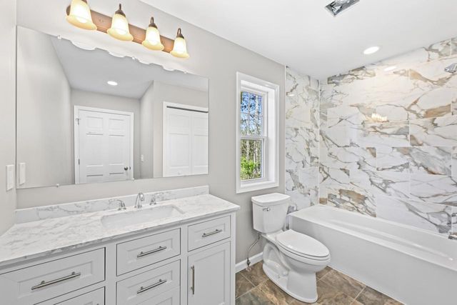 N7437 Grand View DRIVE, Whitewater, WI 53190